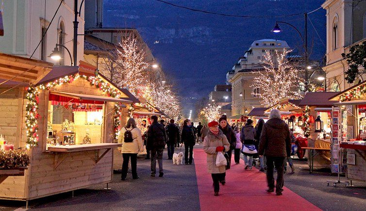 Фото: trentino.com B-mercatino-di-natale-rovereto-7457.jpg