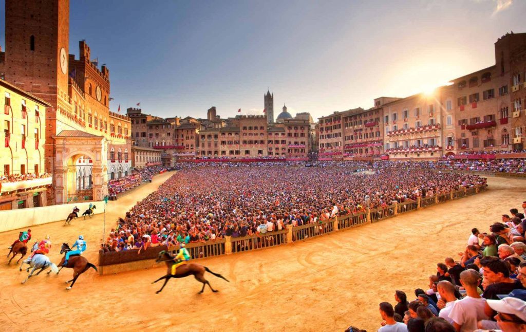 29-12-2015_18_19_58_palio.jpg 29-12-2015_18_19_58_palio.jpg