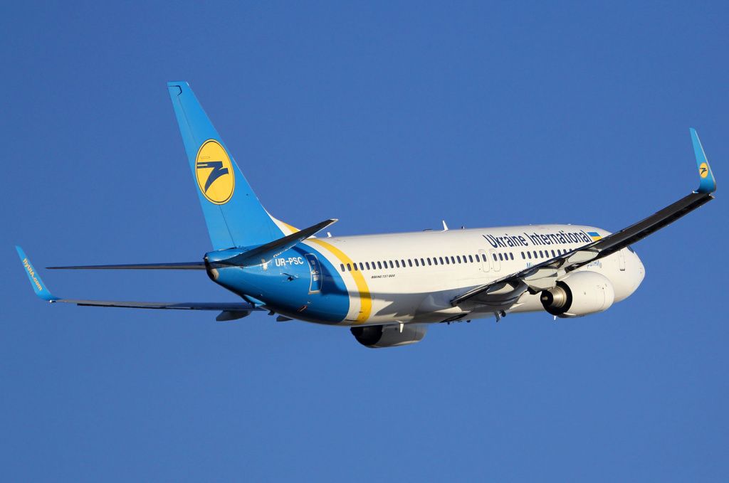 ur-psc-ukraine-international-airlines-boeing-737-800_5.jpg