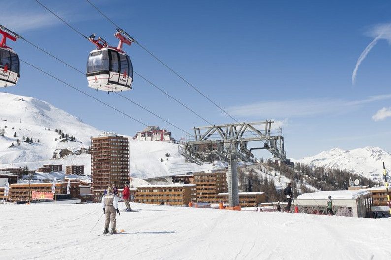 Лучшие-горнолыжные-курорты-Европы-Ла-Плань-2.jpg