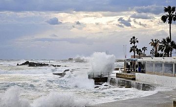 На Кипр обрушились дожди со шквалистым ветром