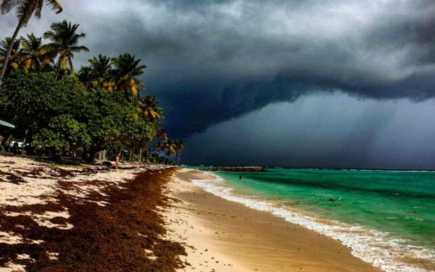 Доминикана приготовилась к удару урагана «Мария»   