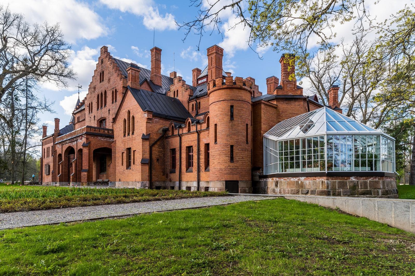 Южная Эстония: белорусских туристов ждут замки, озера и фестивали 