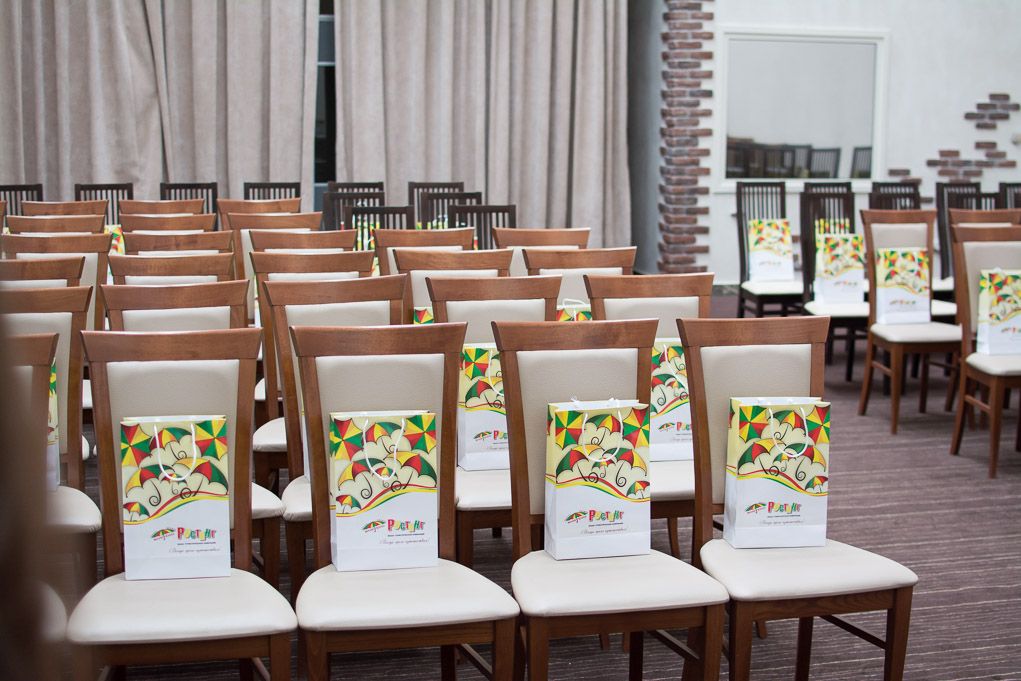 С «Ростингом» в Израиль и ОАЭ: полетная программа, отели, экскурсии