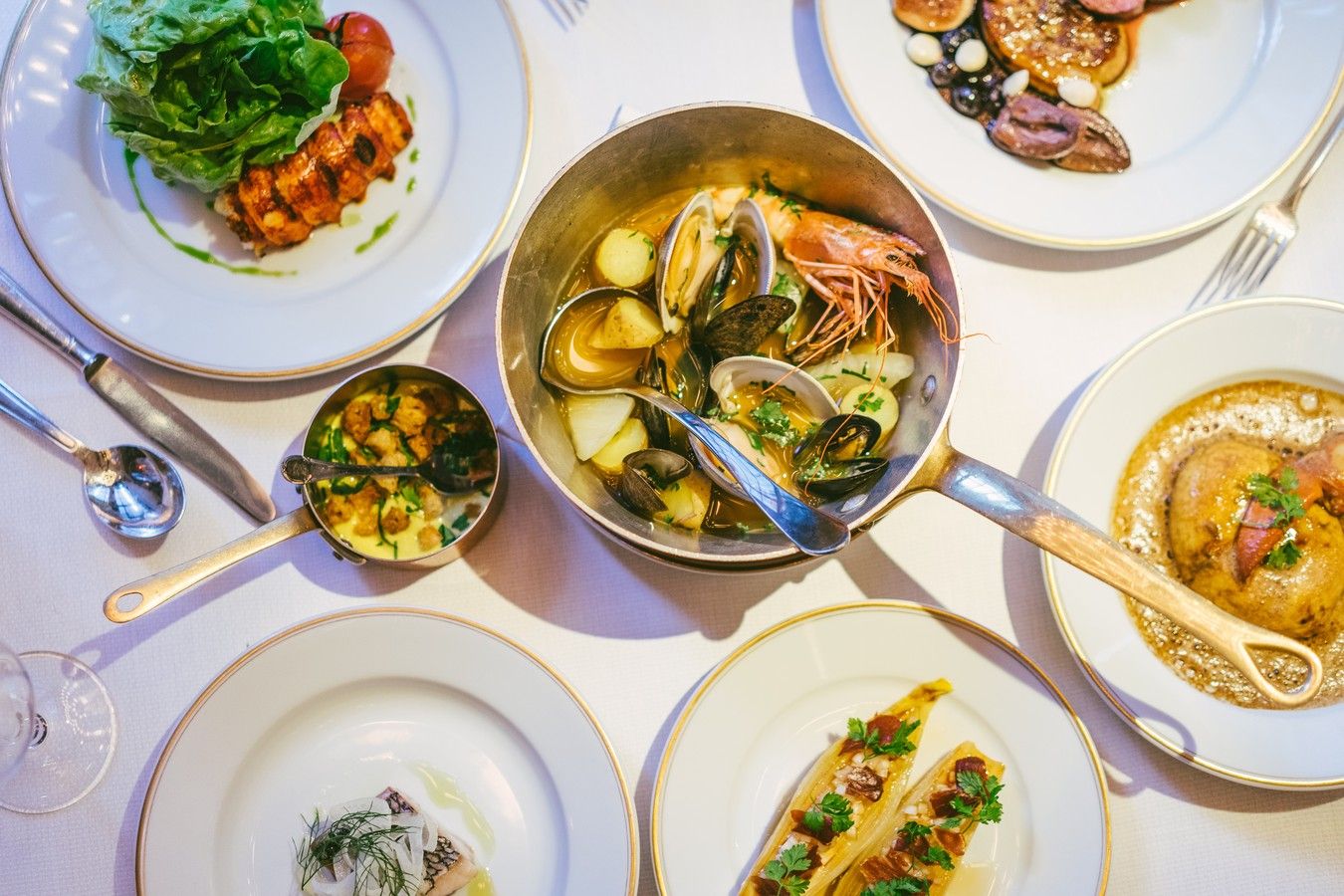 Самый большой ресторан в Европе открылся в Париже