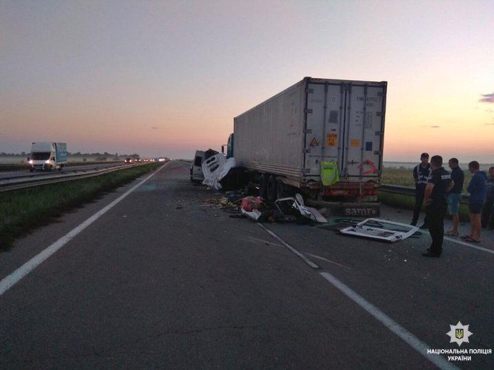 Автобус с белорусами разбился в Украине, есть погибшие