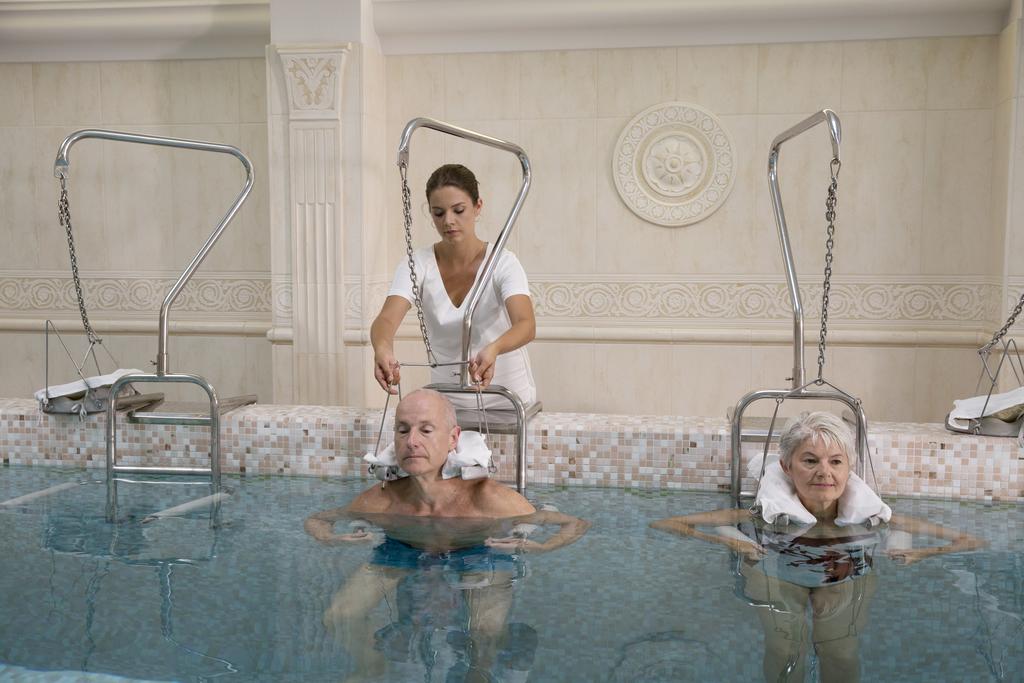 Чехия, Венгрия или Мертвое море: как правильно выбрать лечебный курорт?