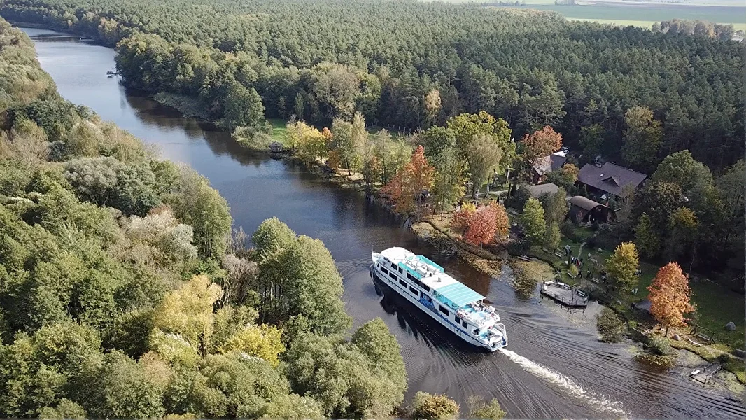Водный сезон в Беларуси открыт: круизы по Полесью и прогулки по Августовскому каналу