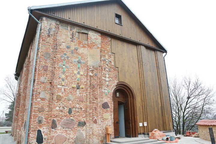 В Коложской церкви некоторые участки пола будут прозрачными