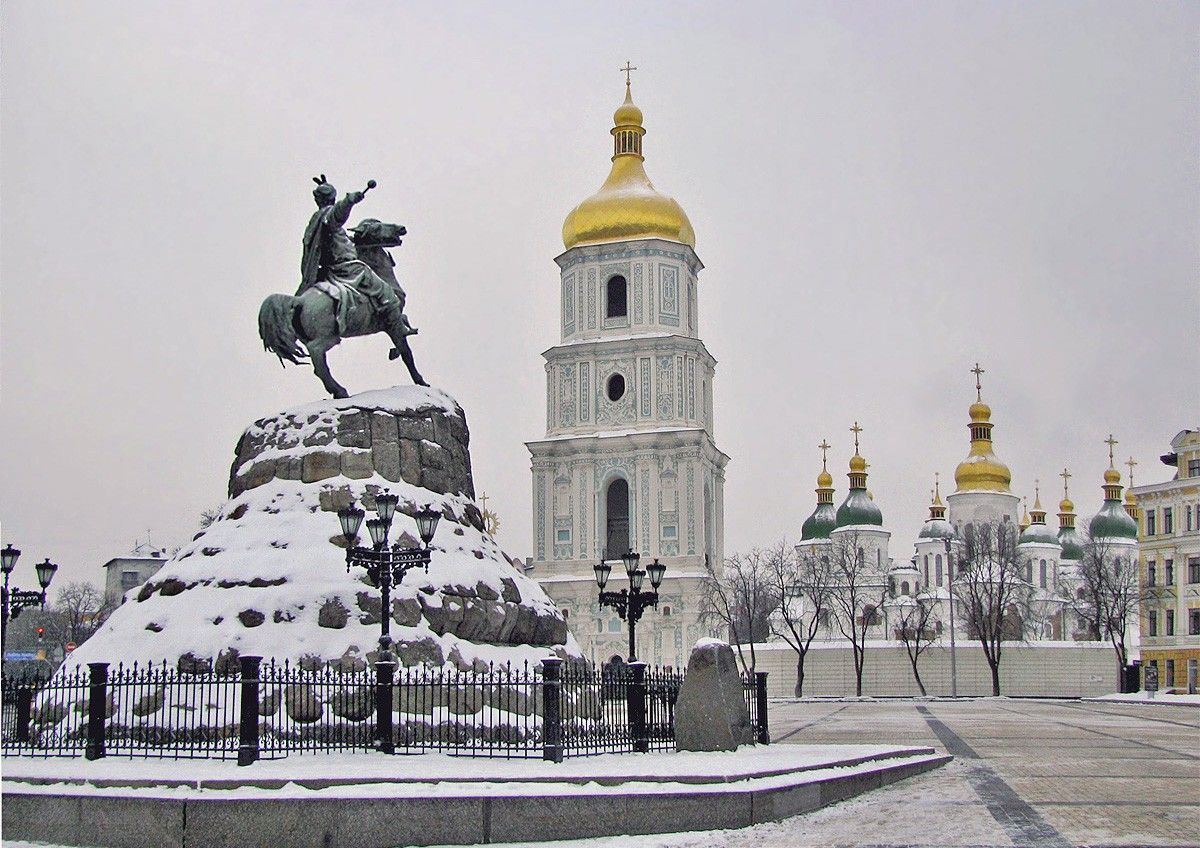 «Минсктранс» запустит дополнительные рейсы в Киев и Вильнюс