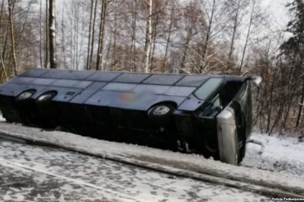В Польше перевернулся автобус с белорусскими лыжниками