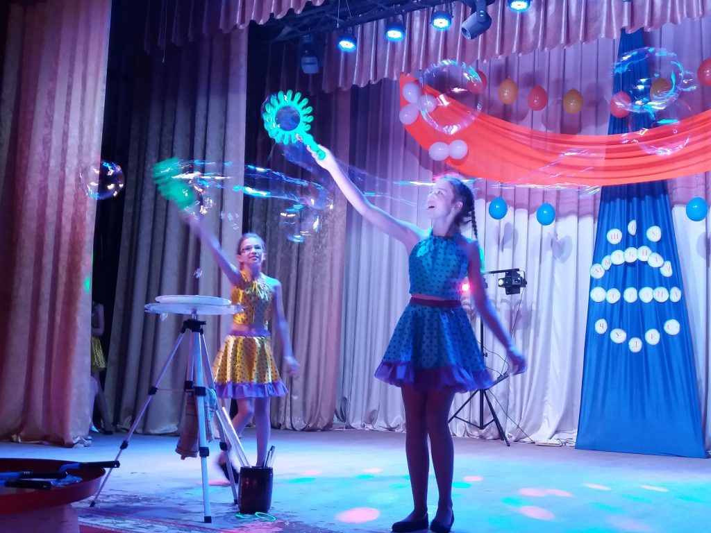 Карнавал ростовых кукол и кукольных театров в Дятлово