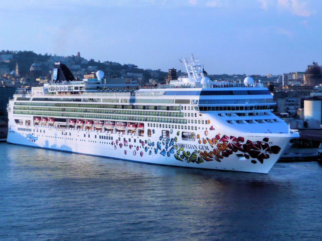 Norwegian Cruise Line продлит приостановку круизов до конца ноября