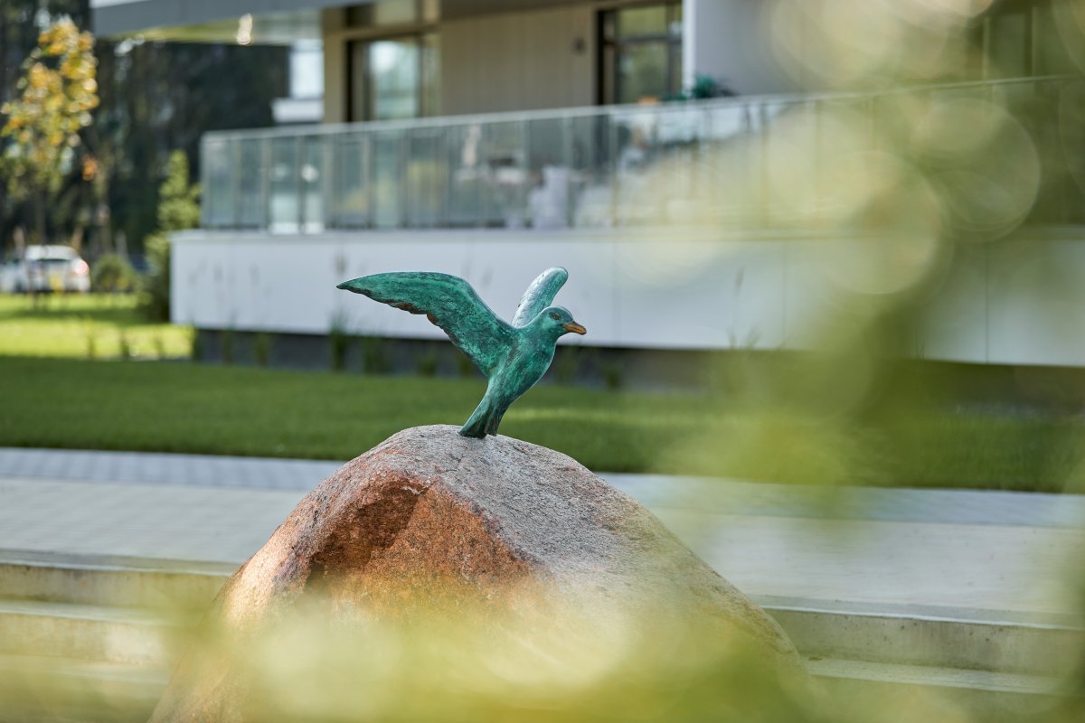 Под Минском открылась арт-набережная с 12 скульптурами