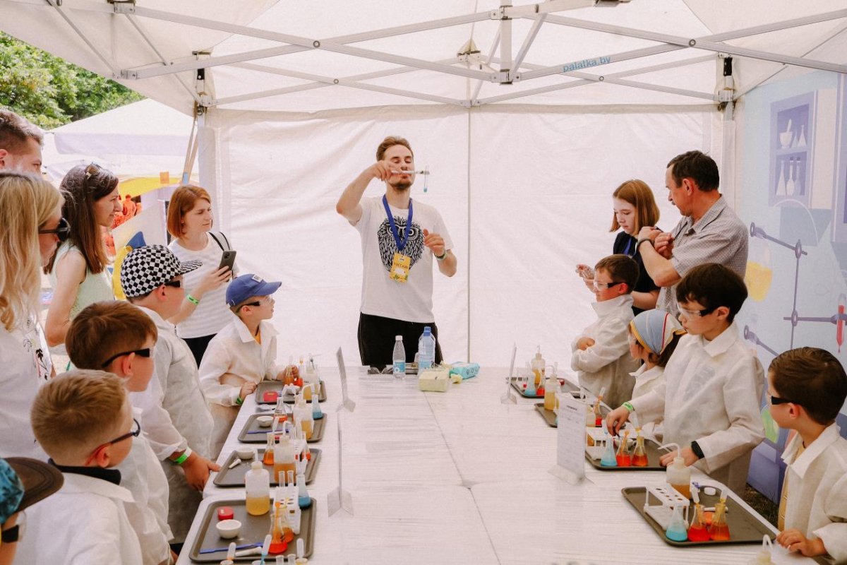 Семейный фестиваль “Город профессий Букидс” пройдет в Ботаническом саду 15 и 16 июня