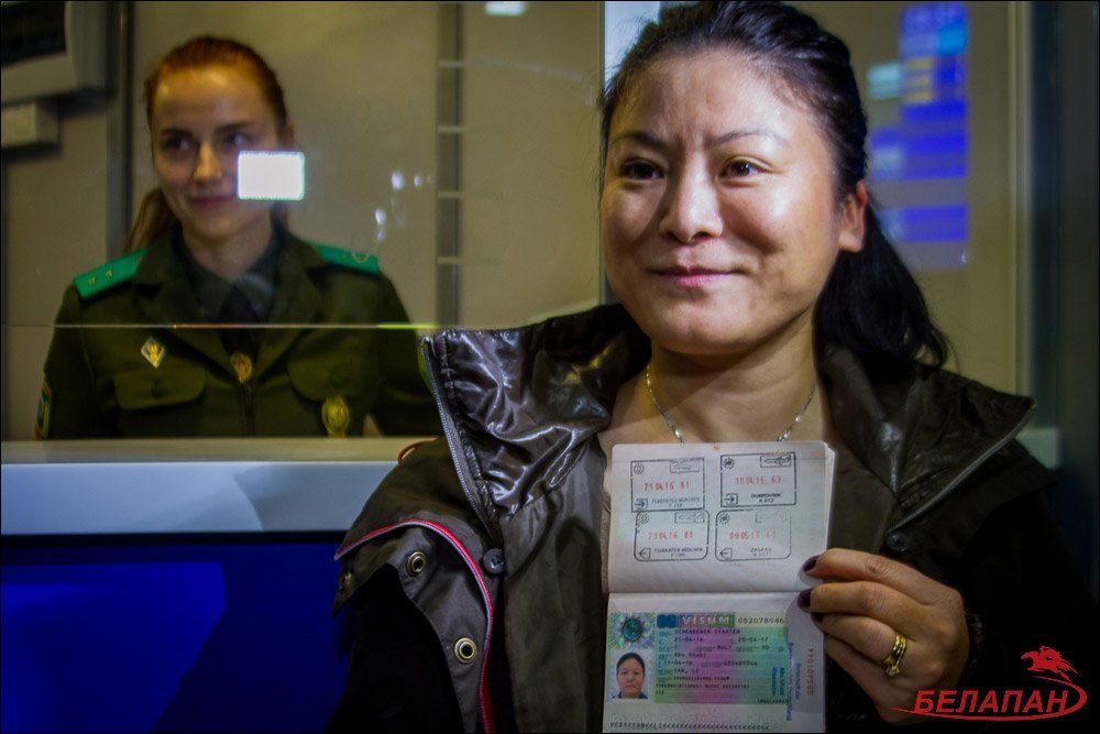 За два дня Беларусь посетили около 100 безвизовых туристов