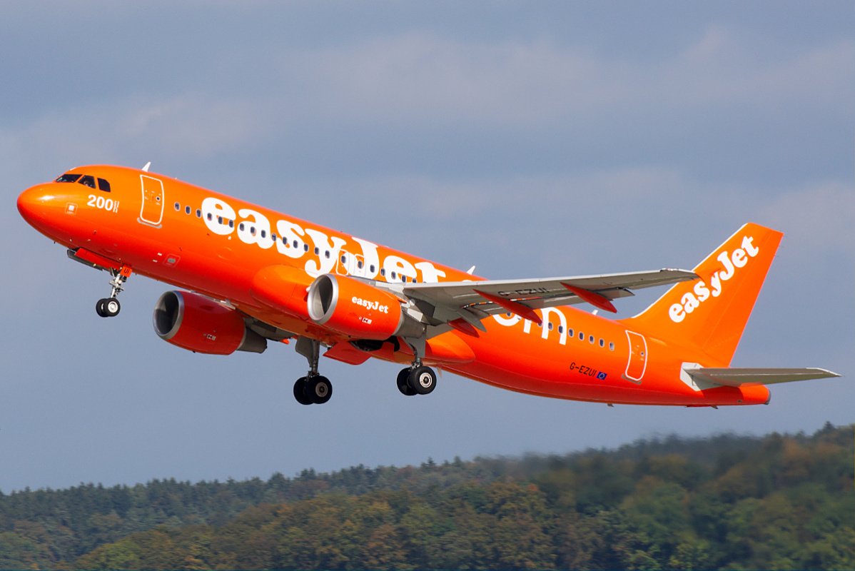 Easyjet: 130 000 билетов со скидкой -25%