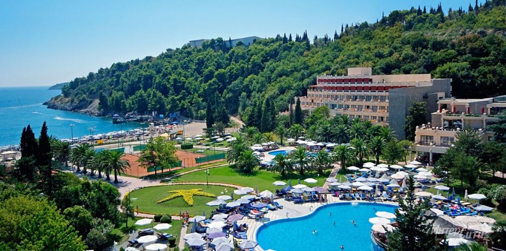 В Черногории открылся новый отель Iberostar