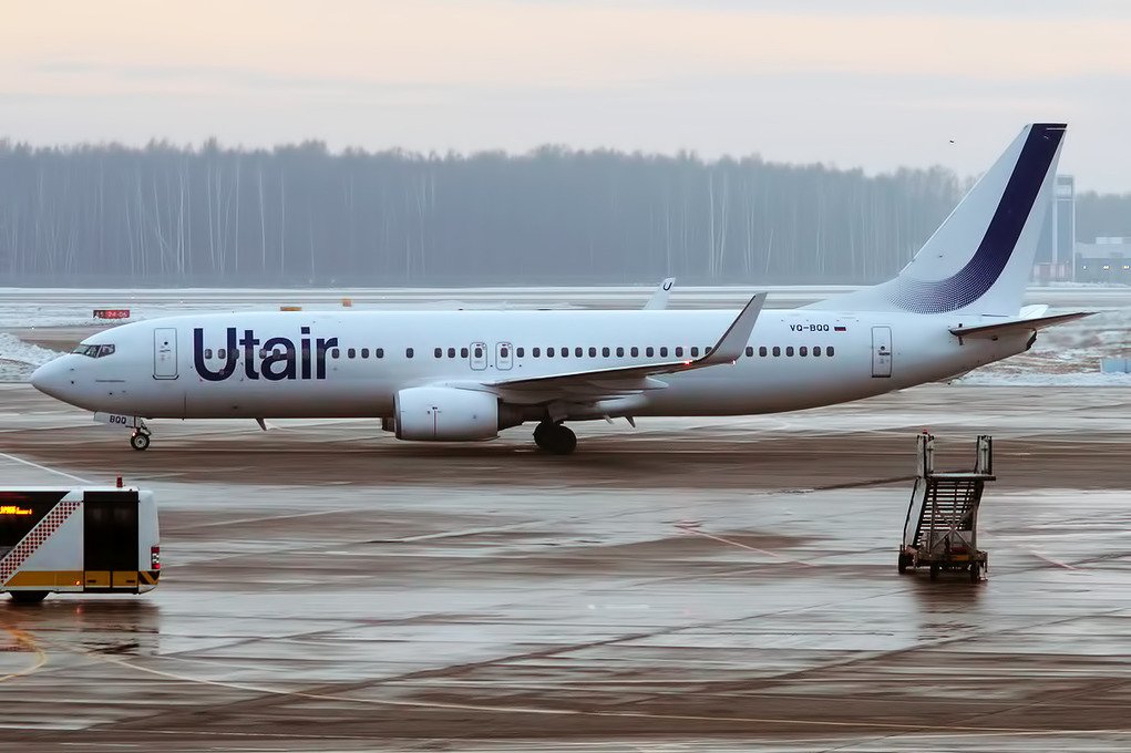 Самолёт UTair вернулся во Внуково из-за проблем с шасси