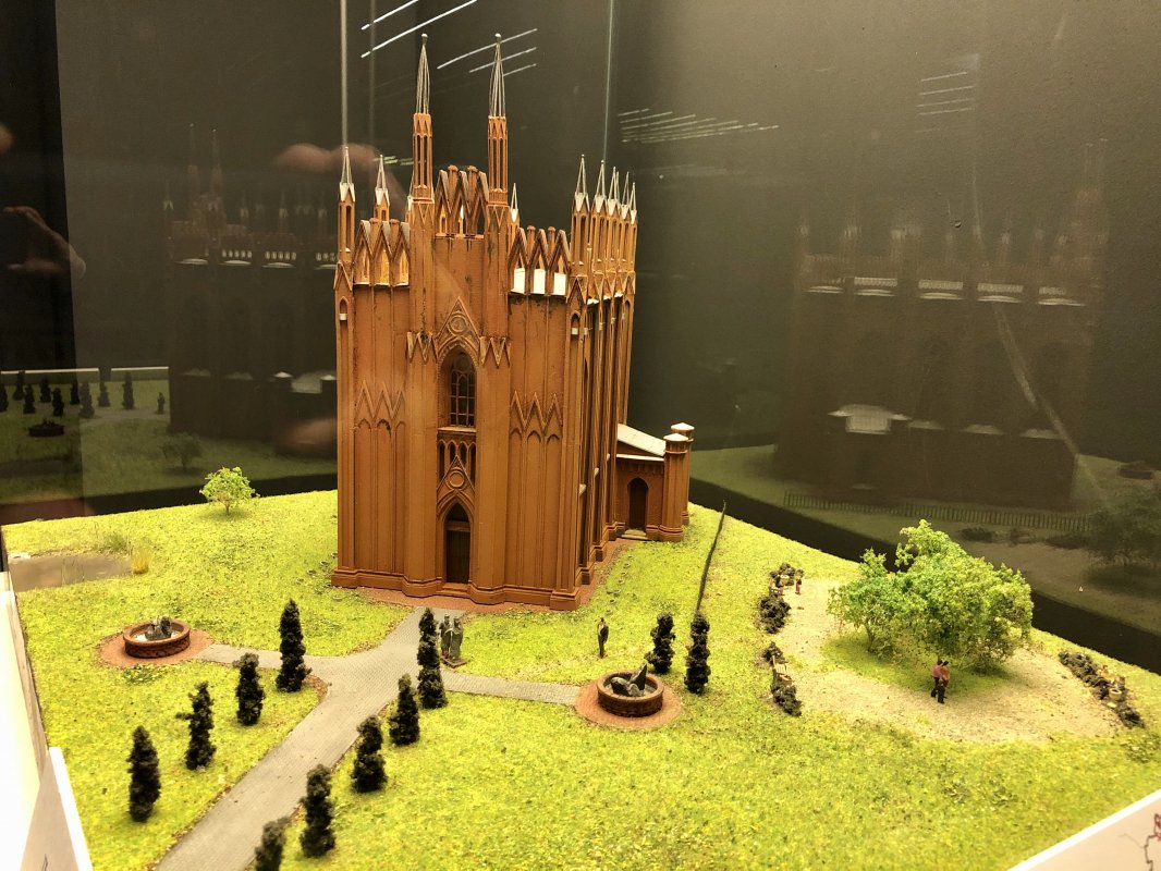 Световое шоу в миниатюре. Посмотрите на новый макет музея “Страна Мини” в Минске