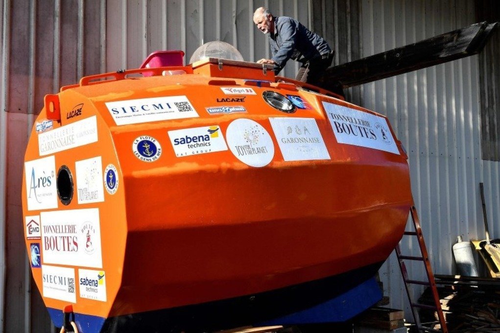 Француз, отправившийся в бочке через Атлантику, пересёк океан