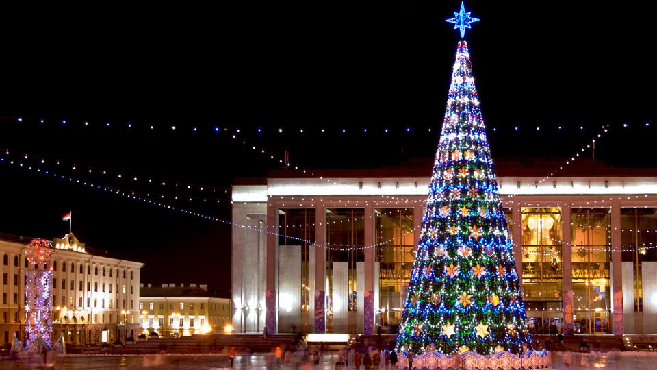 Главную новогоднюю елку страны зажгут 15 декабря