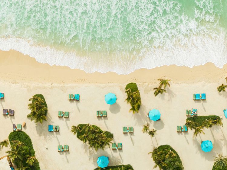 Власти Дубая опубликовали регламент перезапуска работы отелей и пляжей