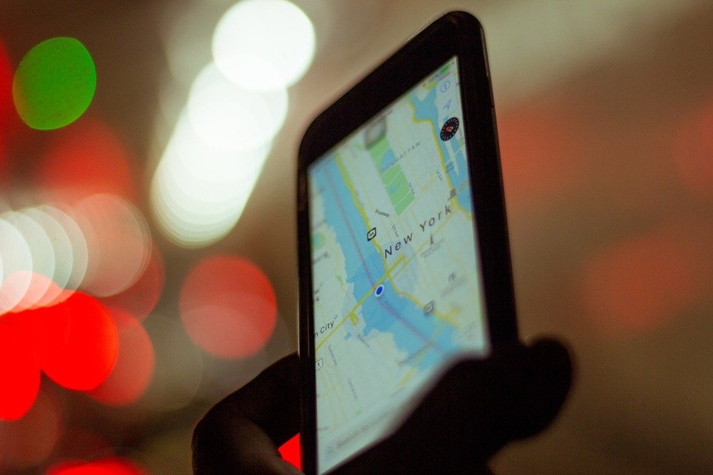 Google Maps позволяет следить за новостями любимых мест