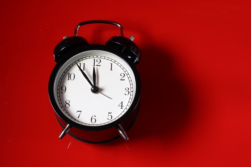 Соседние страны Беларуси перешли на зимнее время