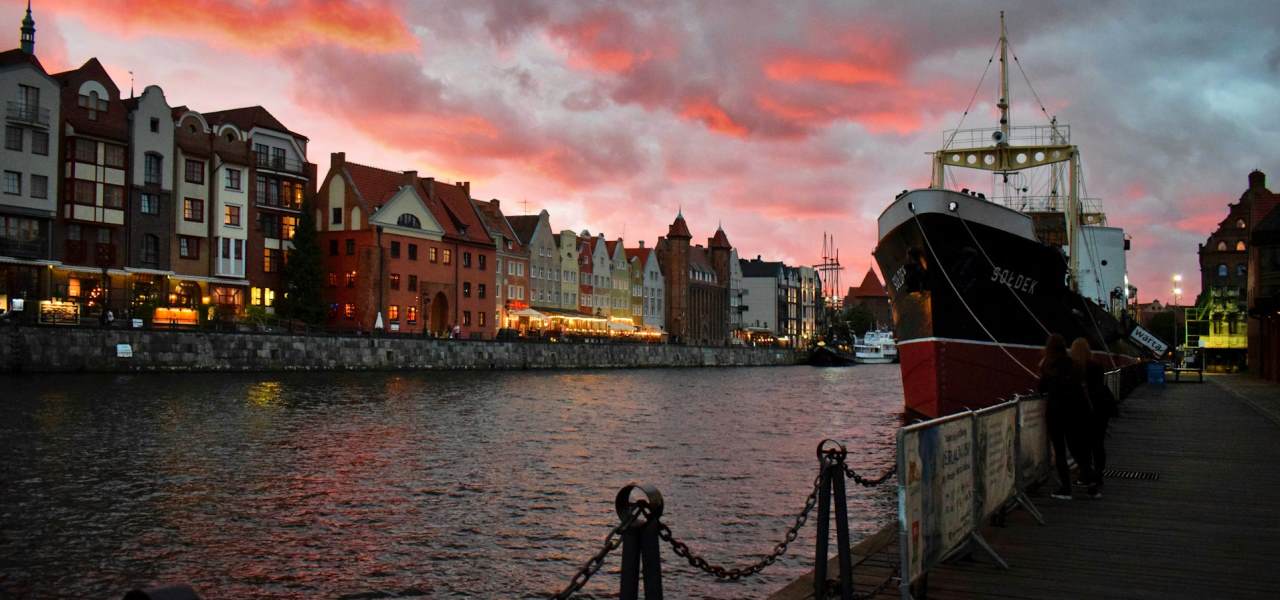 Intercars: скидка 40% на автобусы из Минска в Познань и Гданьск