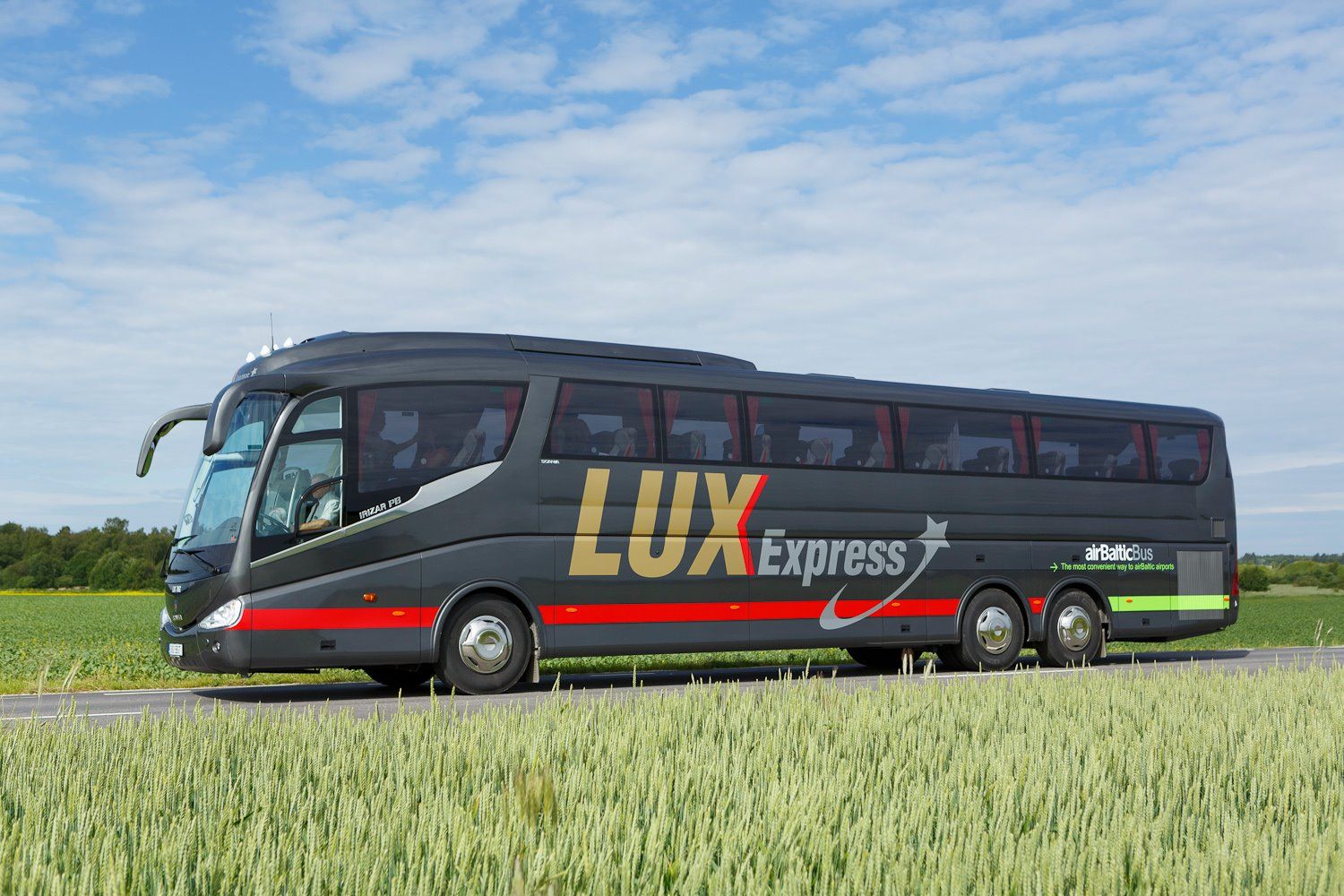 Lux Express: скидка до 50% на все международные направления