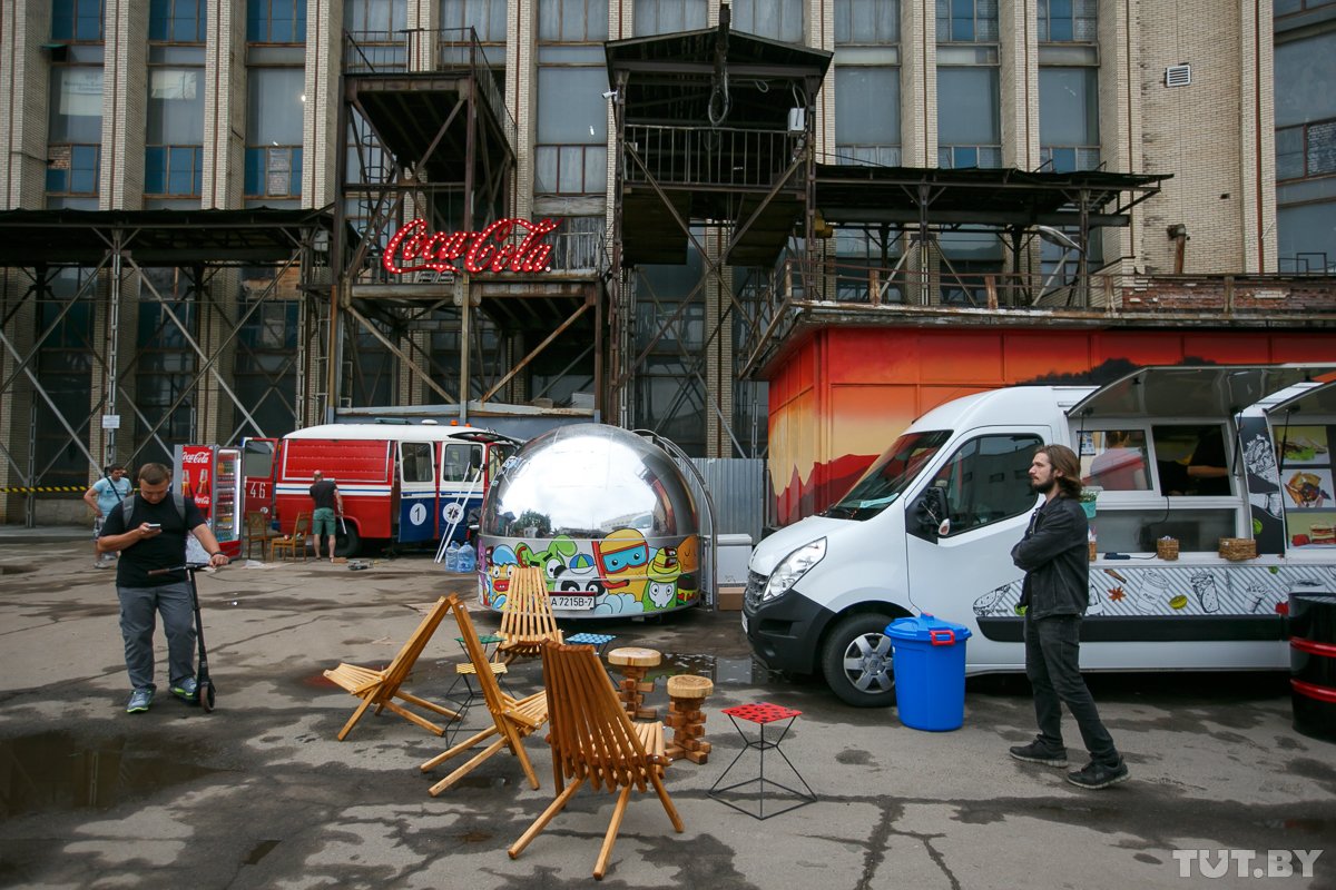 Бесплатные кинопоказы в "Песочнице". Расписание