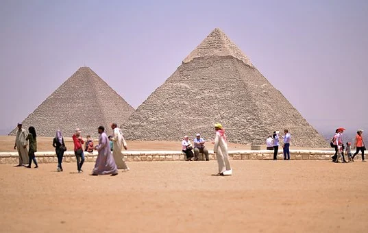 Туристов в Египте освободили от уплаты визовых сборов до конца апреля 2021 года