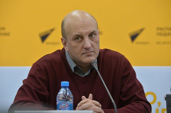 акантинов.jpg