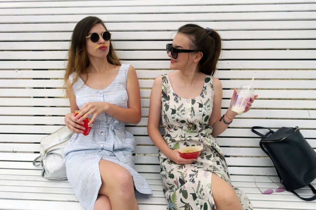 большой модный маркет