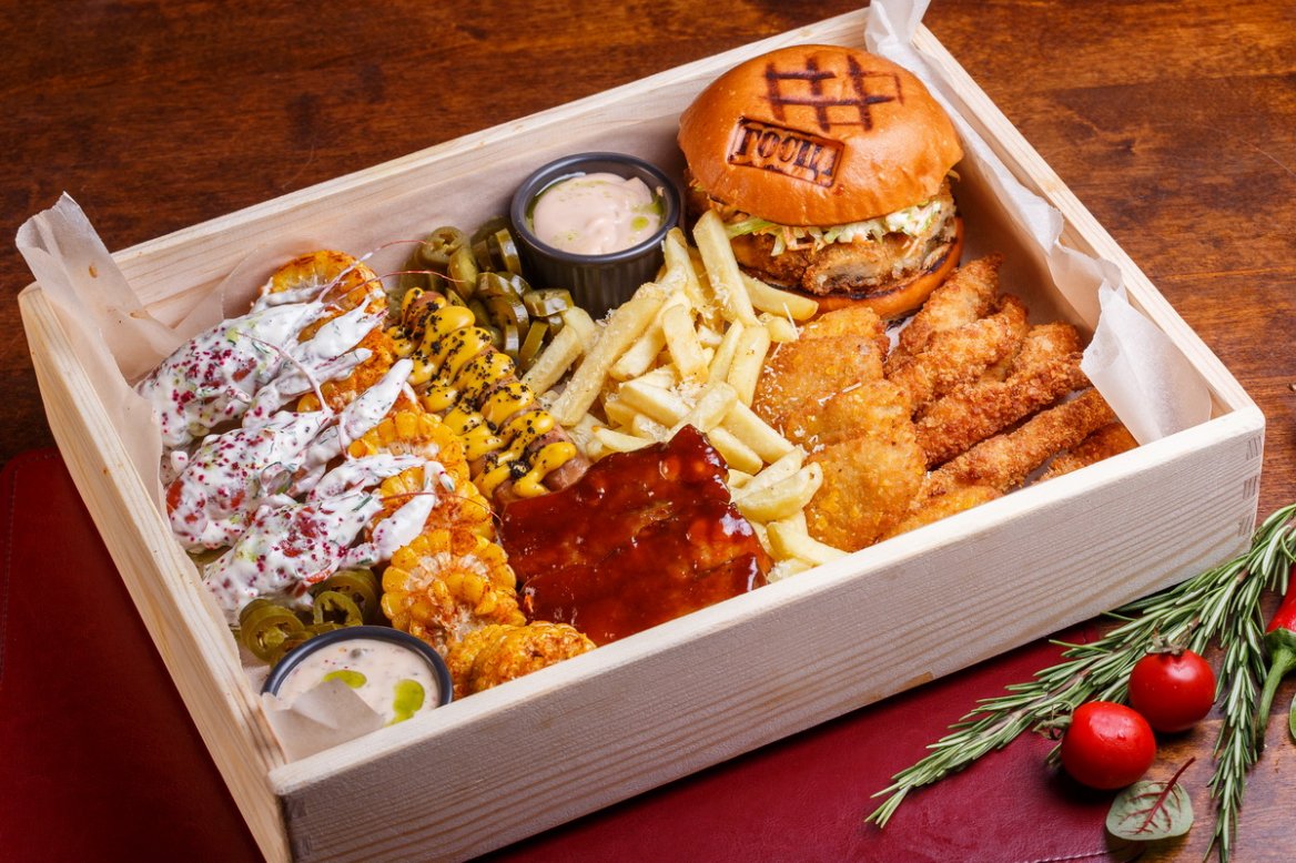 Рестопаб Гости.JPG