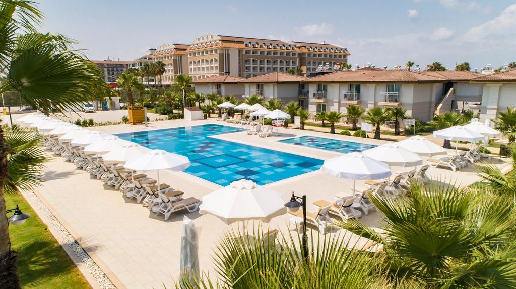 CRYSTAL BOUTIQUE BEACH RESORT 5* 
