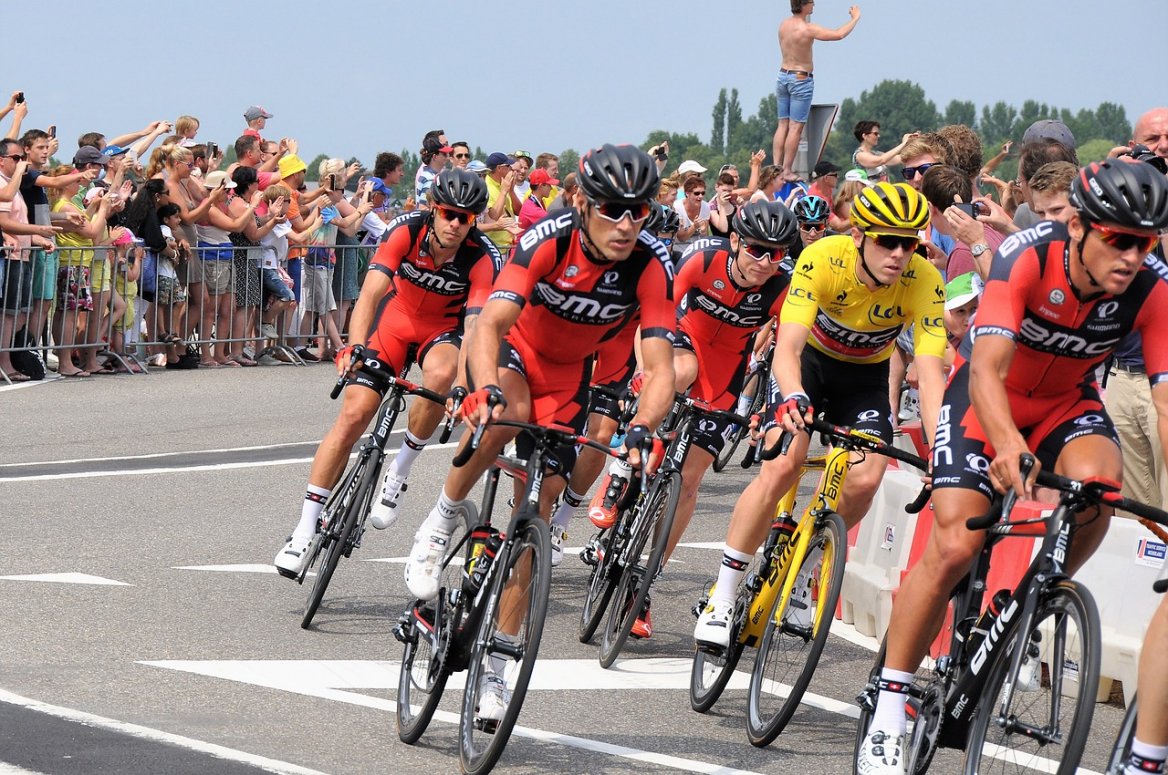 the-tour-de-france-4839302_1280[1].jpg