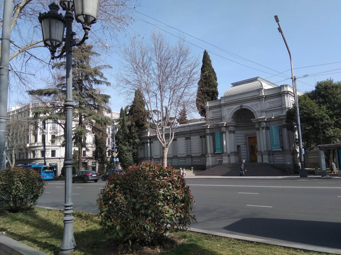 Проспект Руставели в Тбилиси