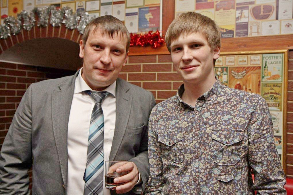 Глеб с отцом.jpg Глеб с отцом.jpg