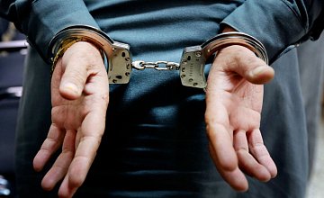 В Хургаде туриста арестовали за похлопывание охранника по спине 