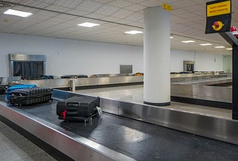 Шутка о бомбе стоила поляку поездки в Италию: чем всё закончилось