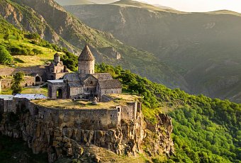 Авиатур в Армению. Красоты Кавказа