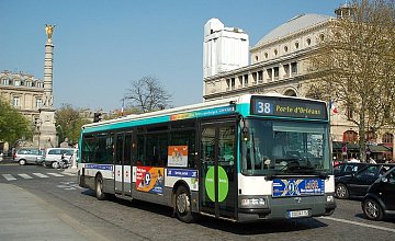 Общественный транспорт Парижа станет бесплатным для детей