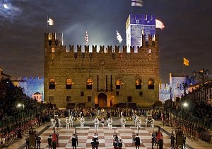 Итальянский бархат и Живые шахматы. Авторский тур