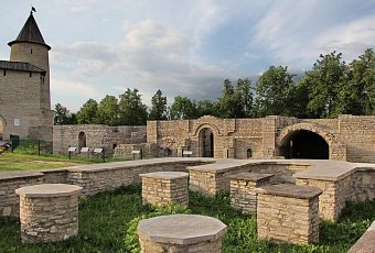 Автобусный тур: Псковский Версаль и тайны усадьбы «Ореховна»