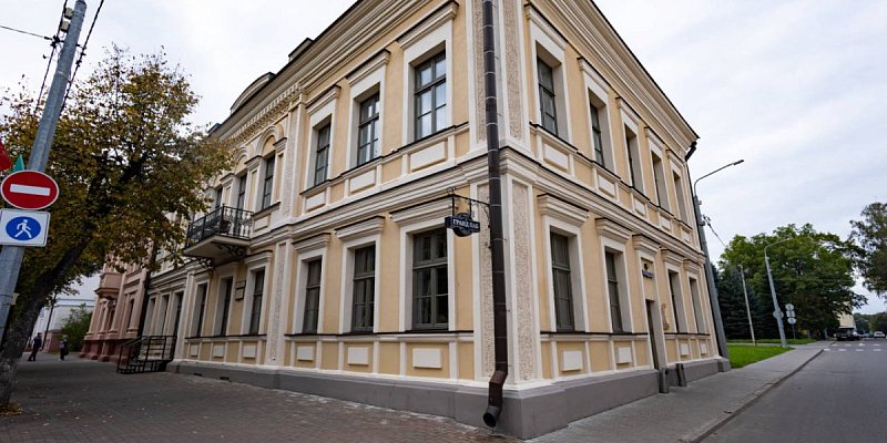 «Гранд Отель» снова принимает гостей: в Полоцке открылась гостиница премиум-класса в историческом здании