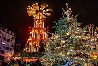 Новый год  в Париже