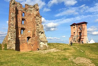 Дорогой замков: Мир, Новогрудок