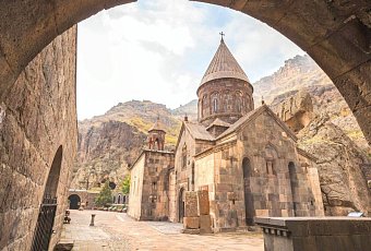 Авиатур в Армению и Грузию